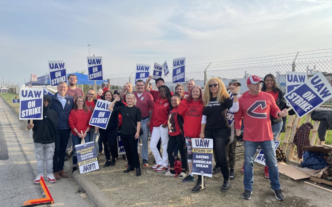 Solidarity in Action: The BLET Ohio State Legislative Board Stands with UAW Strikers
